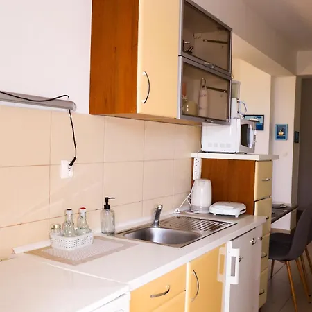 With Terrace, Garden And Free Parking *